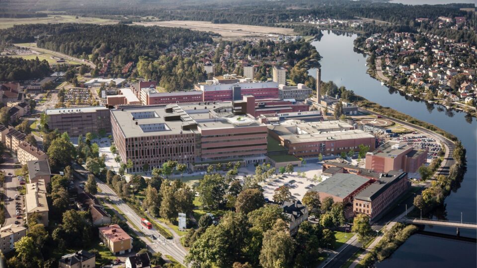 Flygbild som visar byggnader: detta är en illustration. Så här kommer Nya CSK kommer att se ut när det är klart. Illustration: White Arkitekter